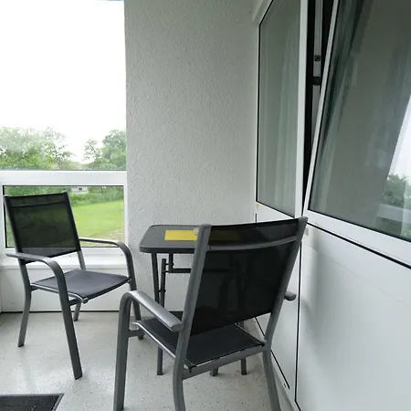 Frische Brise 01 02 Gartrensicht *